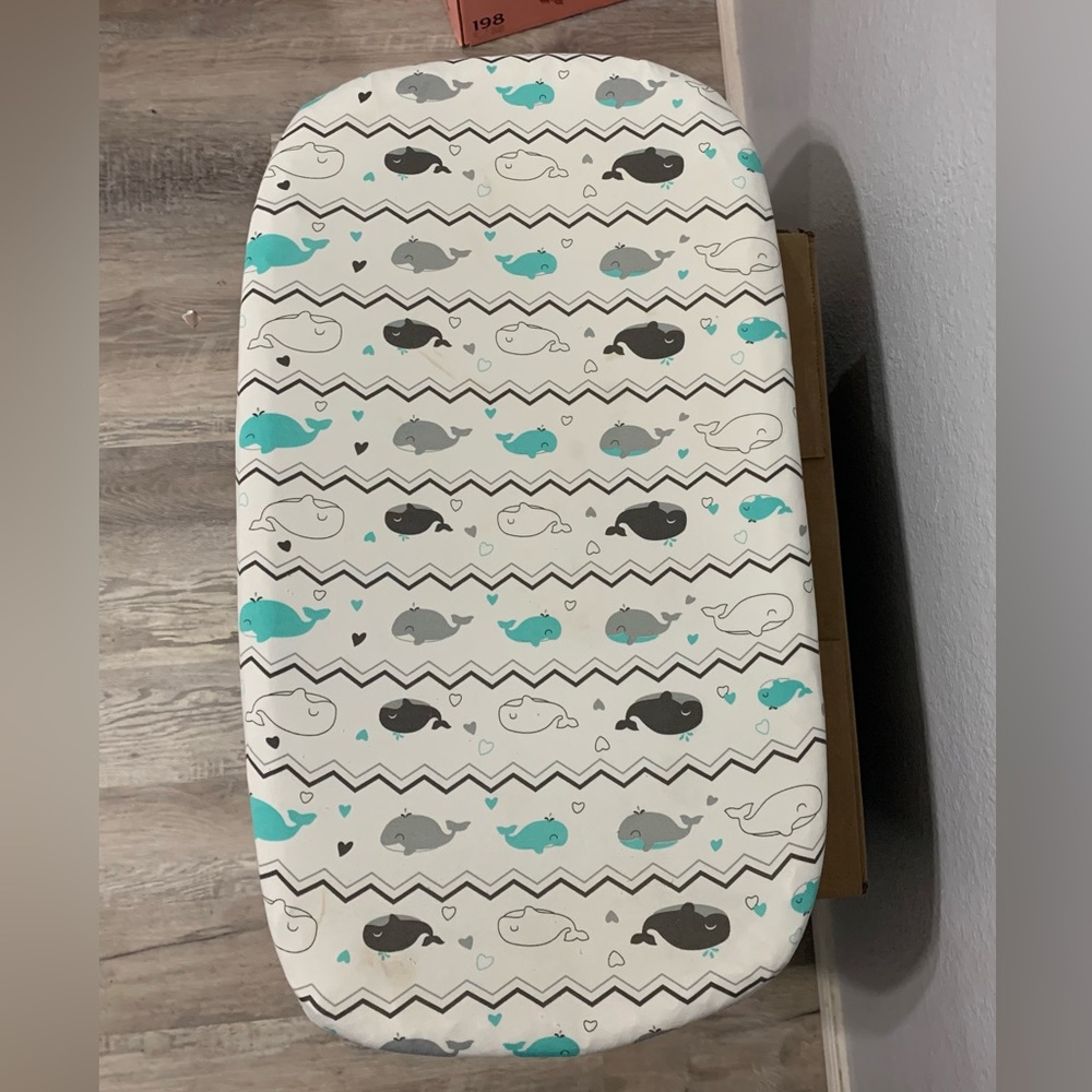 Changing pad with cover!